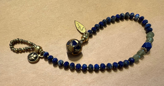 #2550 NT bracelet Antique Orissa Bronze Lapis, Apatite