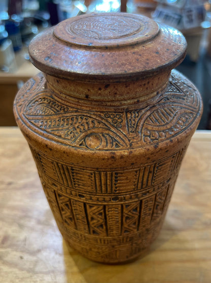 Blaisdell Lidded Jar 8"