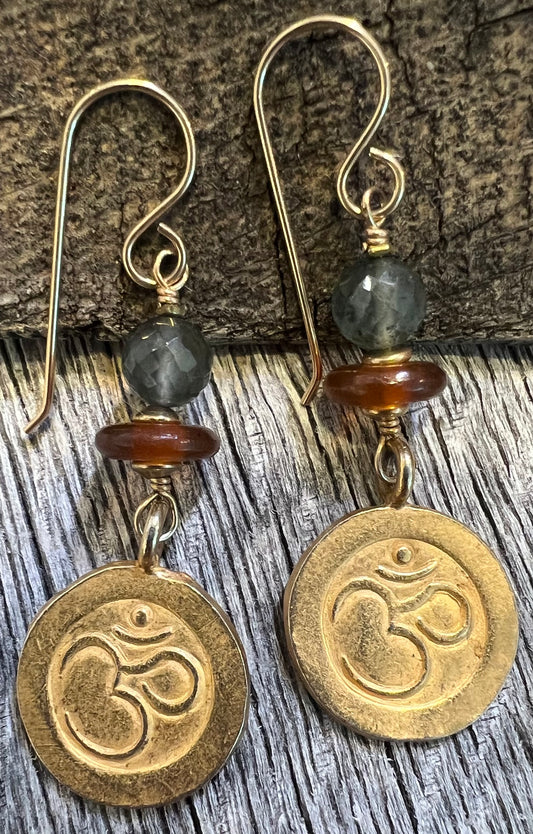 #1146 NT earrings 22 kt vermeil, 14 k g filled wires