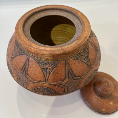 Blaisdell covered jar